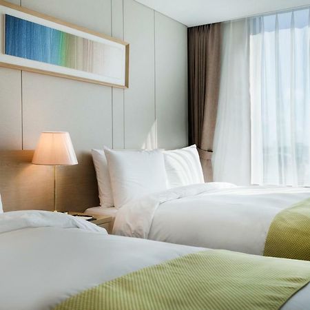 סאוגוויפו Hotel Winstory מראה חיצוני תמונה