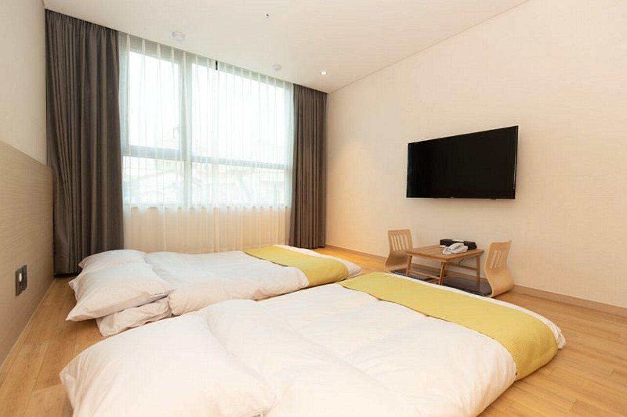 סאוגוויפו Hotel Winstory מראה חיצוני תמונה