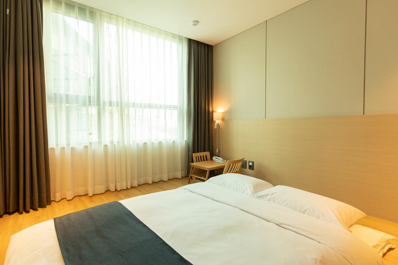 סאוגוויפו Hotel Winstory מראה חיצוני תמונה